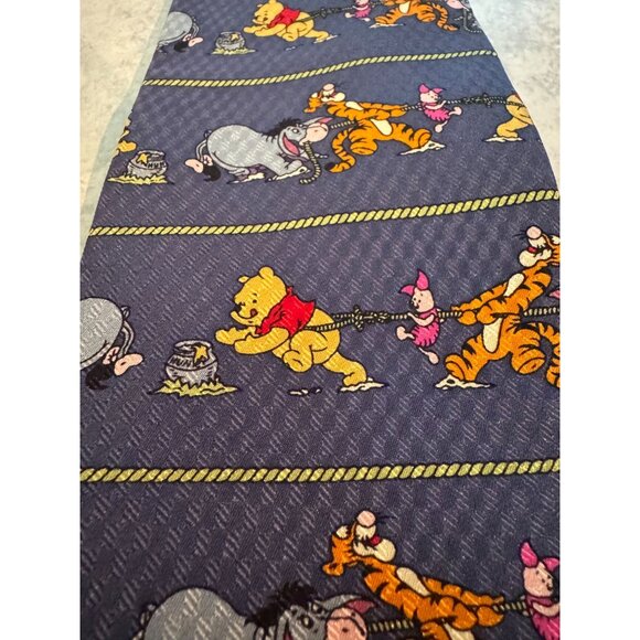 Set of 2 Vintage Winnie the Pooh Neckties – Classic & Playful Designs - Picture 5 of 11